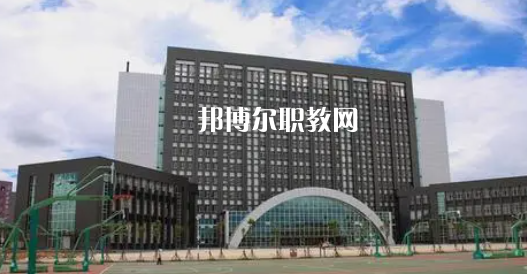 昆明高職?？圃盒Ｅ琶?0強