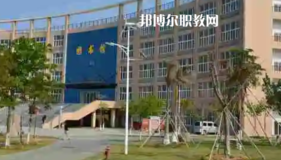 廈門高職?？圃盒Ｅ琶?1強(qiáng)