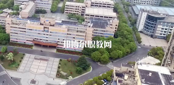 江蘇聯(lián)合職業(yè)技術(shù)學(xué)院無(wú)錫機(jī)電分院怎么樣、好不好(2023參考)