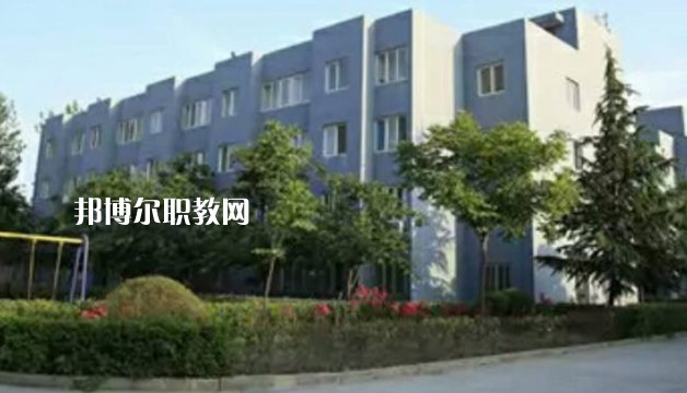 渭南市西北理工職業(yè)學(xué)校地址在哪里，哪個(gè)地區(qū)，哪個(gè)城市?