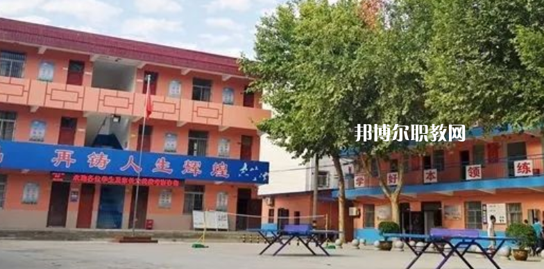 陜西渭南商貿(mào)技工學(xué)校怎么樣、好不好(2023參考)