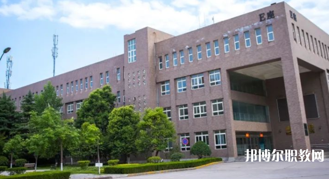 西安技師學院地址，乘車路線