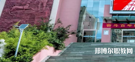 石家莊美術職業(yè)學校地址，乘車路線