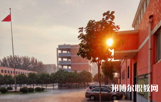 2023濮陽(yáng)油田職業(yè)中等專(zhuān)業(yè)學(xué)校招生計(jì)劃 招生人數(shù)是多少(附要求、條件、對(duì)象)