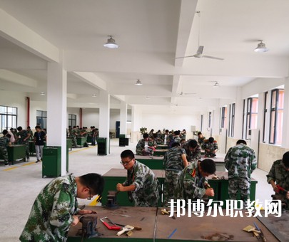 新鄉(xiāng)測繪中等專業(yè)學(xué)校2023年招生錄取分數(shù)線(2024參考)