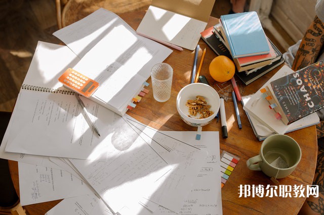 湖南哪里的中職學校能讀通信技術(shù)專業(yè)