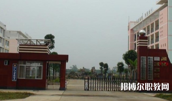 隆安縣中等職業(yè)技術(shù)學(xué)校怎么樣、好不好