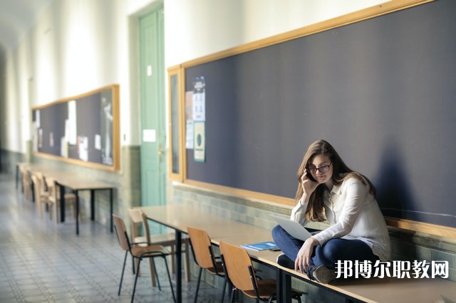 四川哪里的中職學校能讀經(jīng)濟貿(mào)易專業(yè)