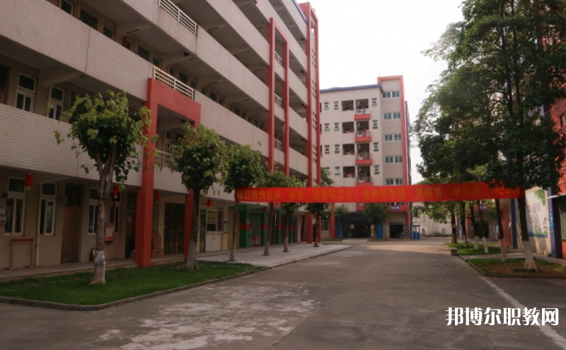 東莞市科創(chuàng)技工學(xué)校怎么樣、好不好