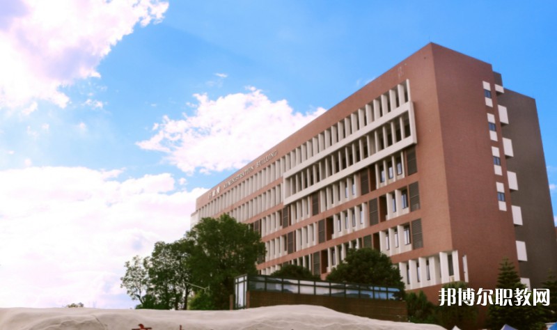 2024廣東酒店管理職業(yè)技術(shù)學院中職部招生計劃 招生人數(shù)是多少(附要求、條件、對象)