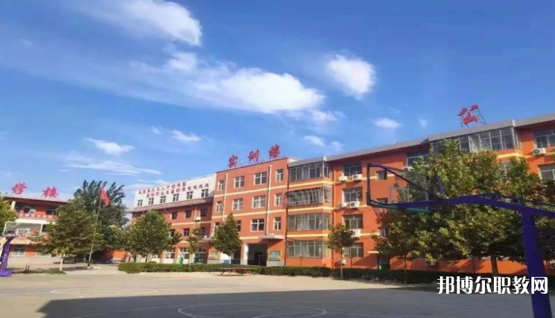 運城市韓韓集團高級職業(yè)中學怎么樣、好不好